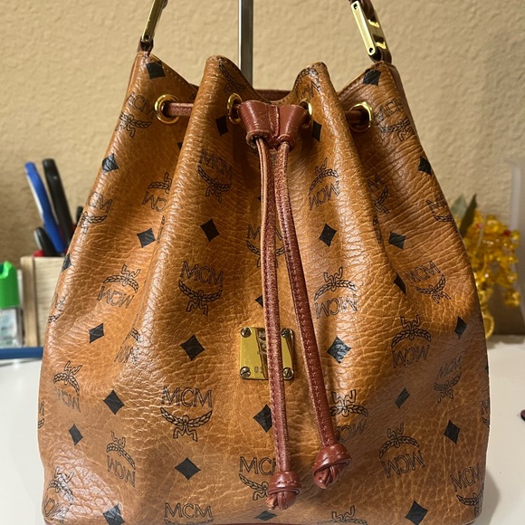 MCM VINTAGE COGNAC VISETOS DRAWSTRING HANDBAG - Picture 2 of 16